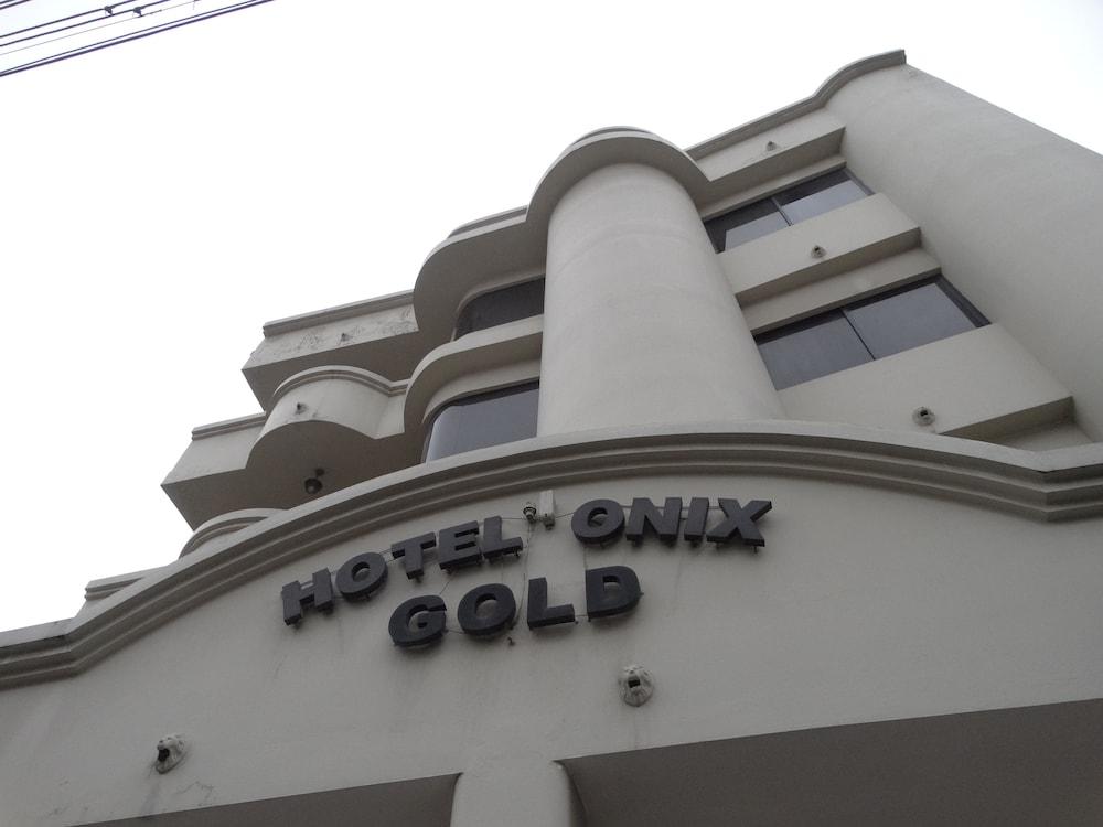 Hotel Onix Gold Гуаякиль Экстерьер фото